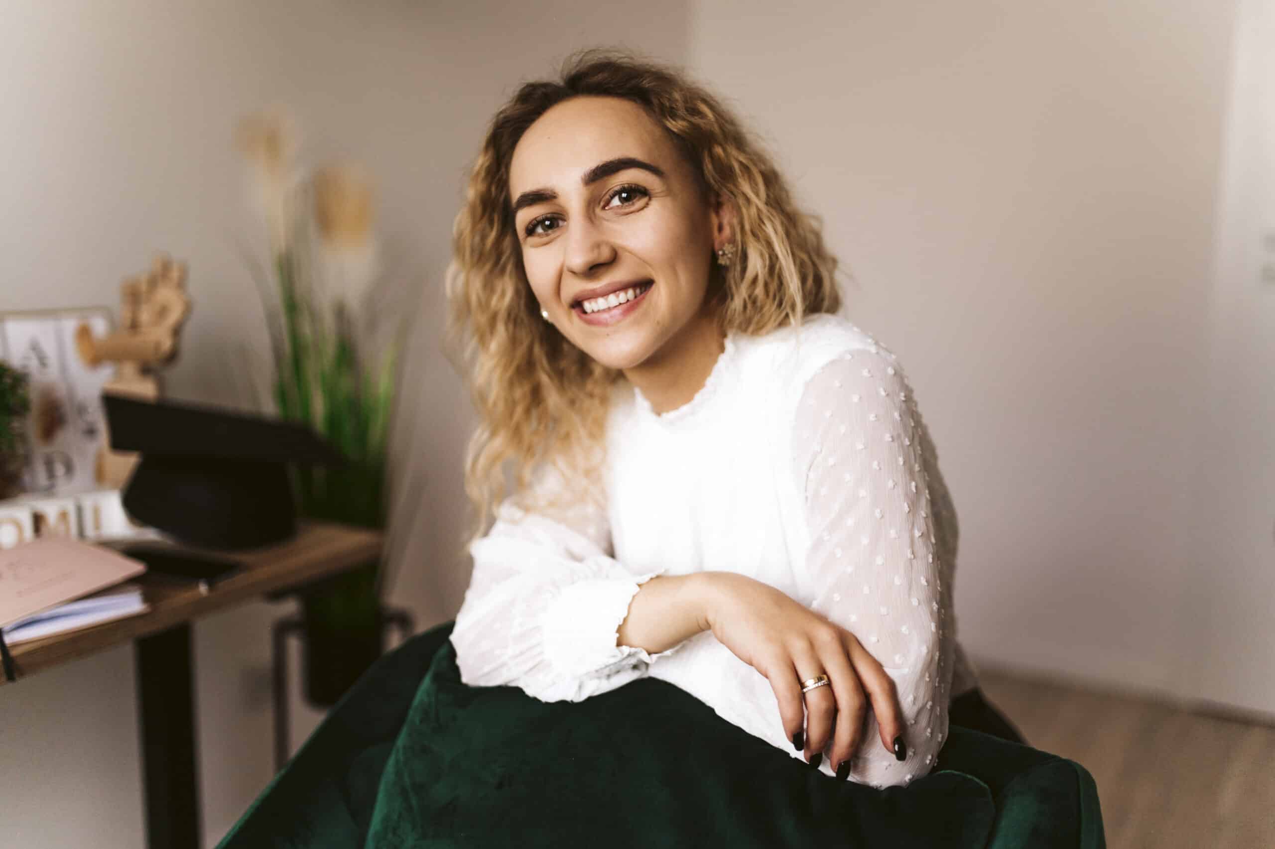 Aleksandra Pyrek — lektorka i tłumaczka Polskiego Języka Migowego